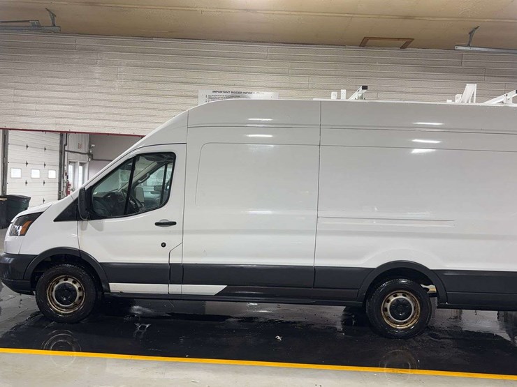 2018-ford-transit-image-2