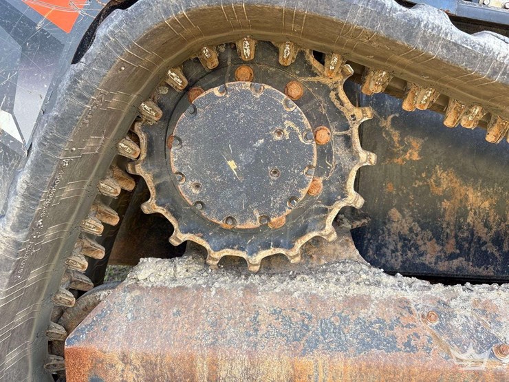 2022-kubota-svl97-2-image-35