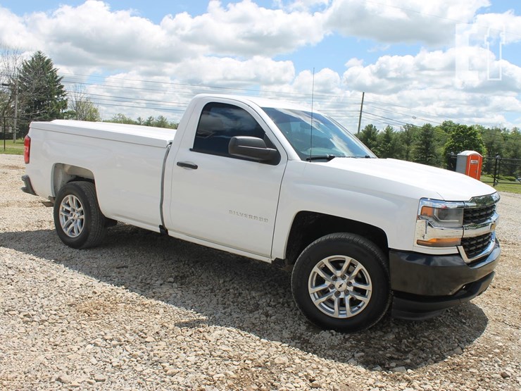 2016-chevrolet-silverado-1500-image-3