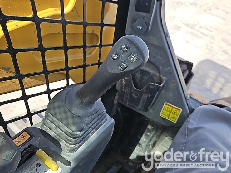caterpillar-255-image-27