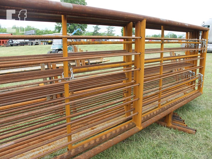 2-7/8"-24'-freestanding-panels-8002-image-1