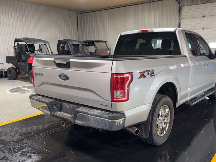 2016-ford-f150-xlt-image-5