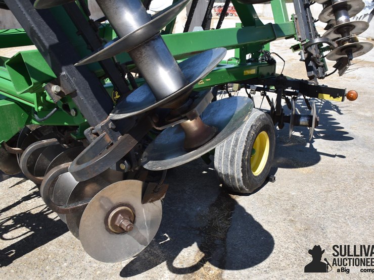 john-deere-637-image-15