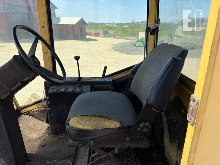 new-holland-1499-image-7