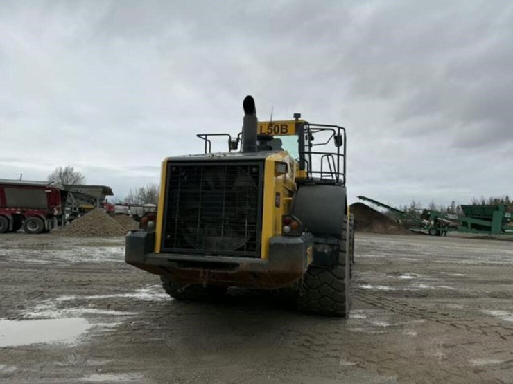 2014-komatsu-wa500-image-6