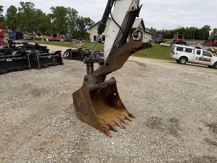 bobcat-e80-image-12