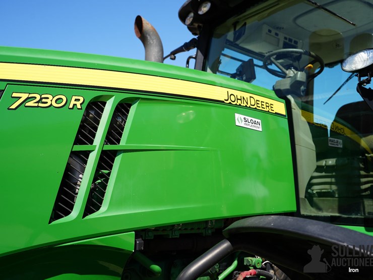2013-john-deere-7230r-image-13