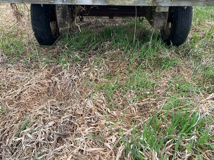 #9574-•-16'-hay-wagon-image-12