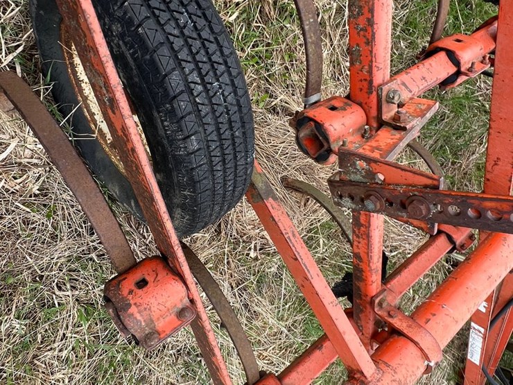 allis-chalmers-1200-image-11