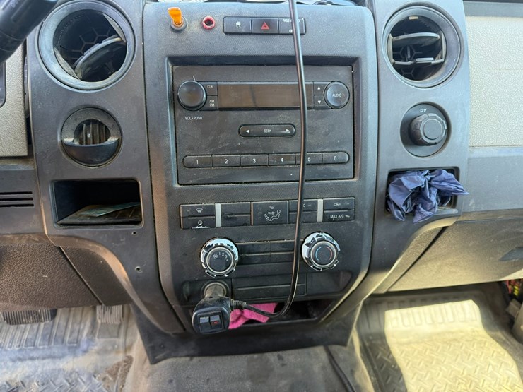2010-ford-f150-image-39