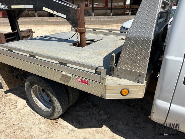 2012-ford-f350-xl-image-16