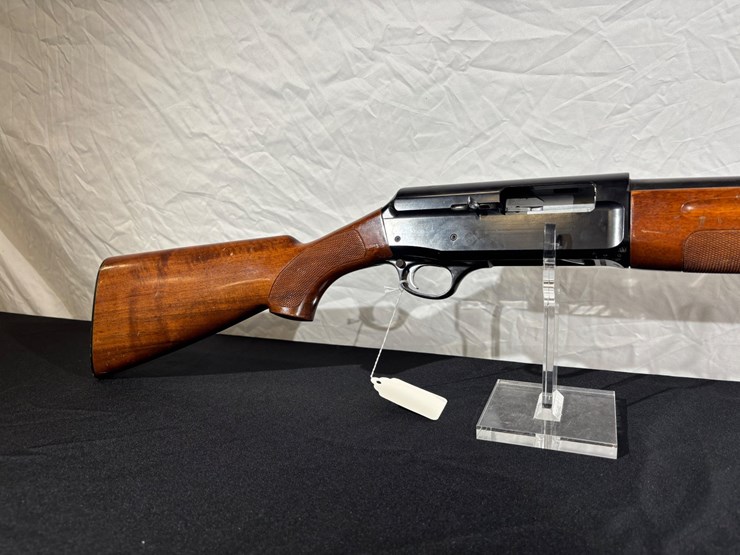 #136-•-franchi-48-al-12-gauge-semi-automatic-shotgun-image-3