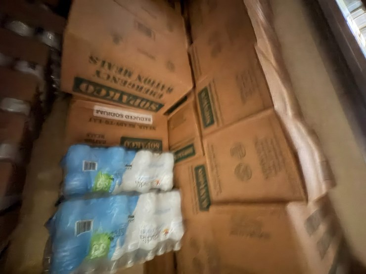 #42073-•-lot-of-mre-meals-&-water-image-6