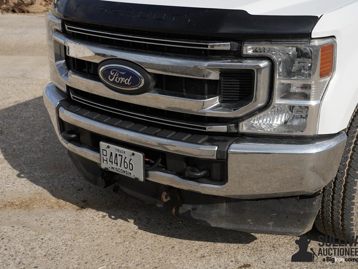 2021-ford-f350-xlt-image-9