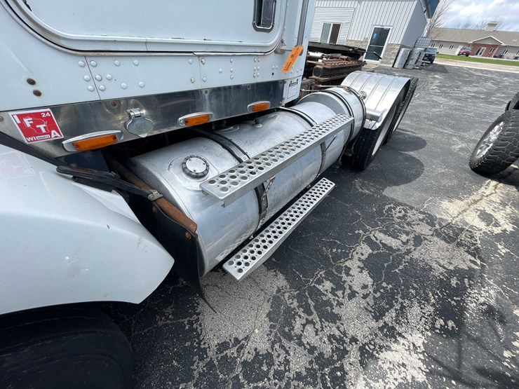 1997-kenworth-t800-image-19