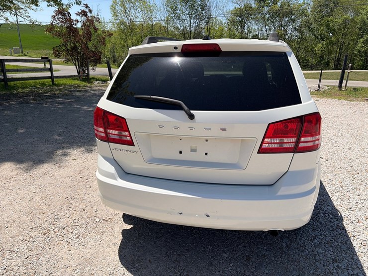 2018-dodge-journey-image-3