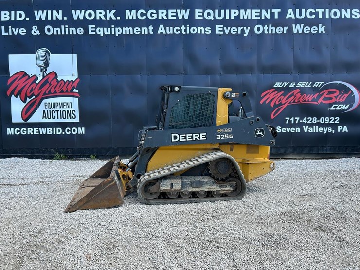 2019-deere-325g-image-1