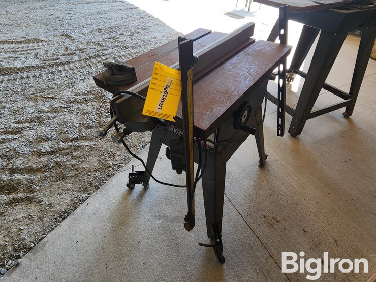 craftsman-113-10"-bench-saw-image-5