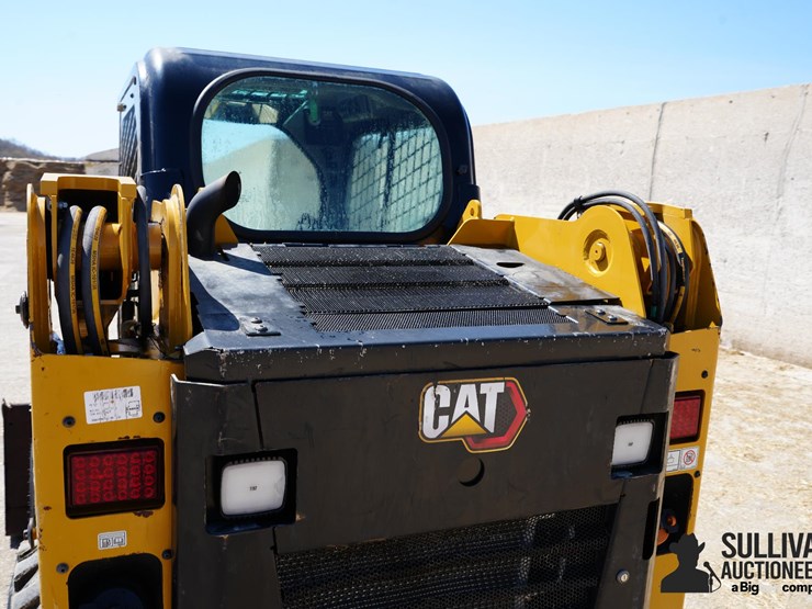 2023-caterpillar-226d3-image-18