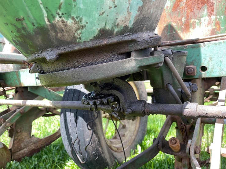 john-deere-490-image-22