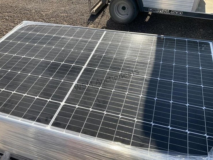 pallet-of-rec320np-320w-solar-panels-image-5