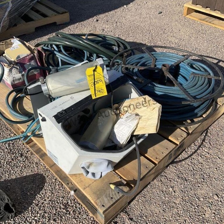 PALLET OF MISC
