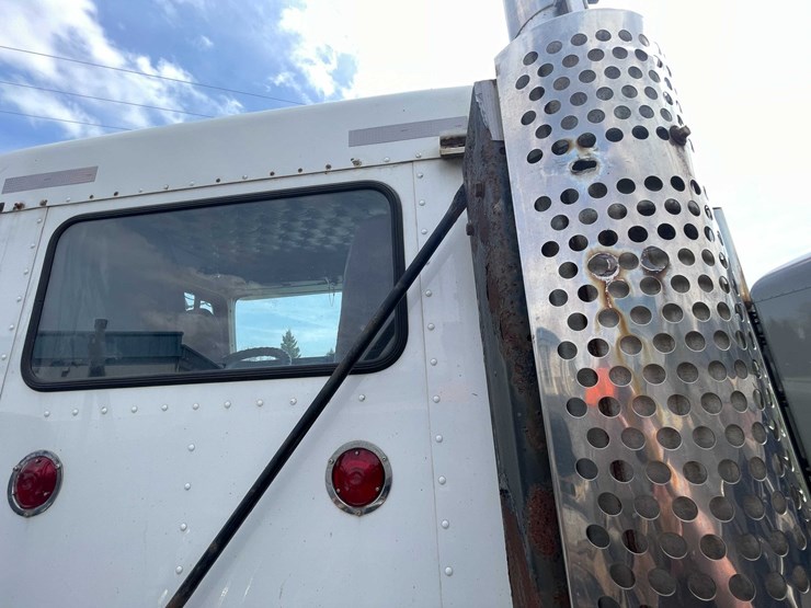 1997-kenworth-t800-image-40