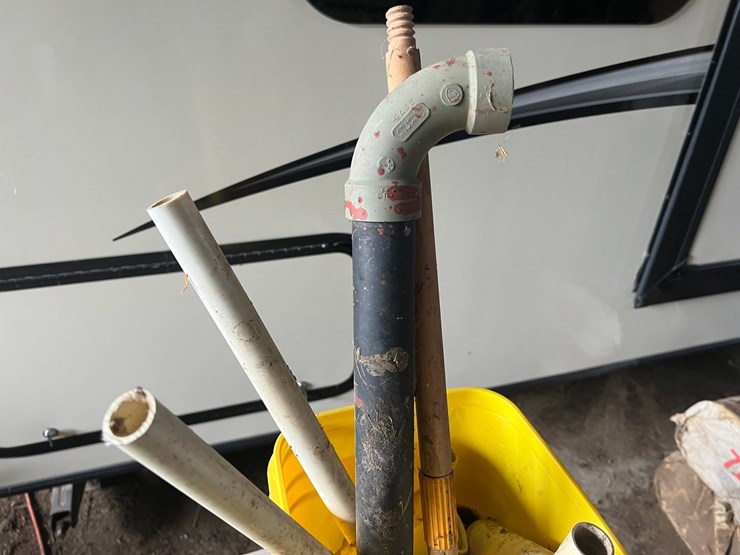 #9636-•-plumbing-supplies-image-7