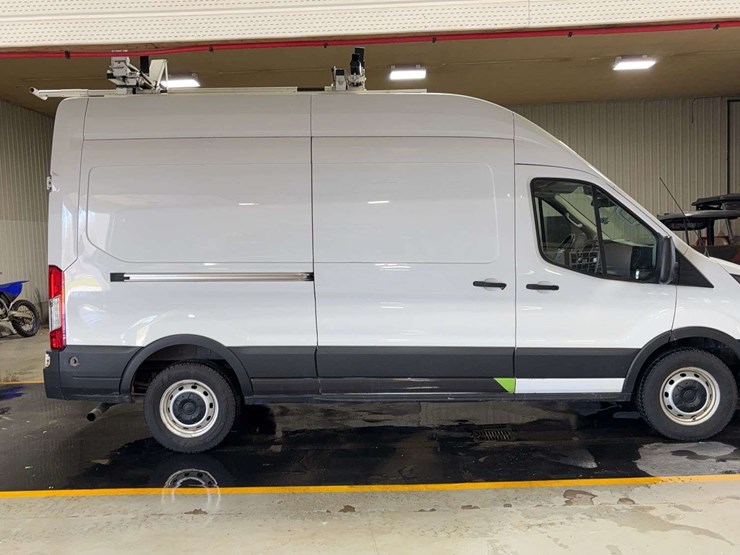 2020-ford-transit-image-6