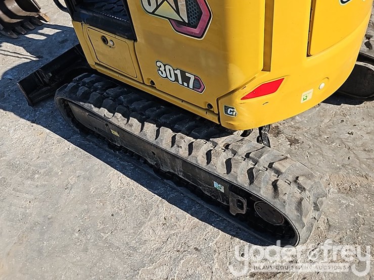 2023-caterpillar-301.7-image-23