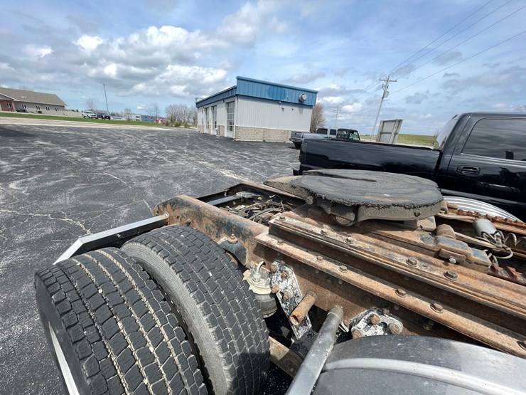 1997-kenworth-t800-image-33