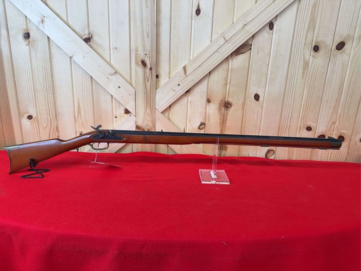 jukar-muzzleloader-serial-number-001-0796,-powder-horn-and-powder-included.-image-6