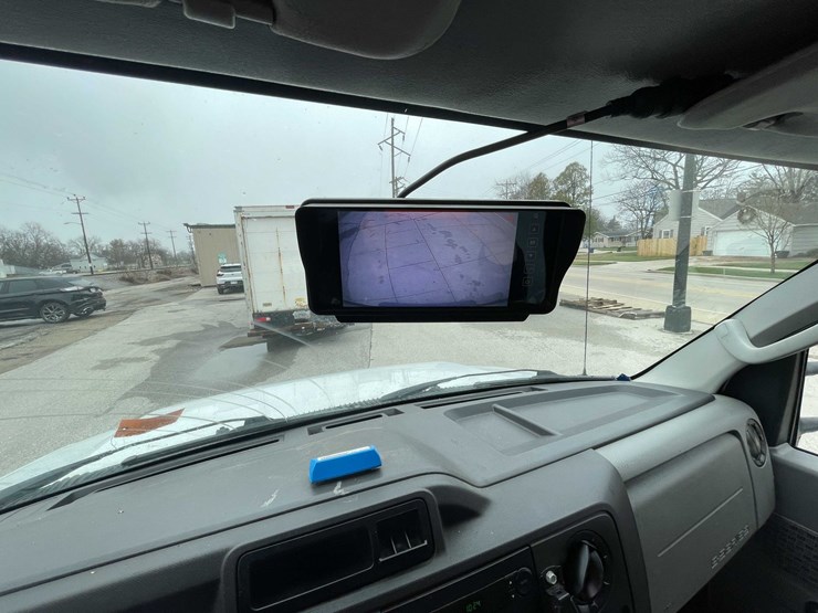 2017-ford-e450-image-59