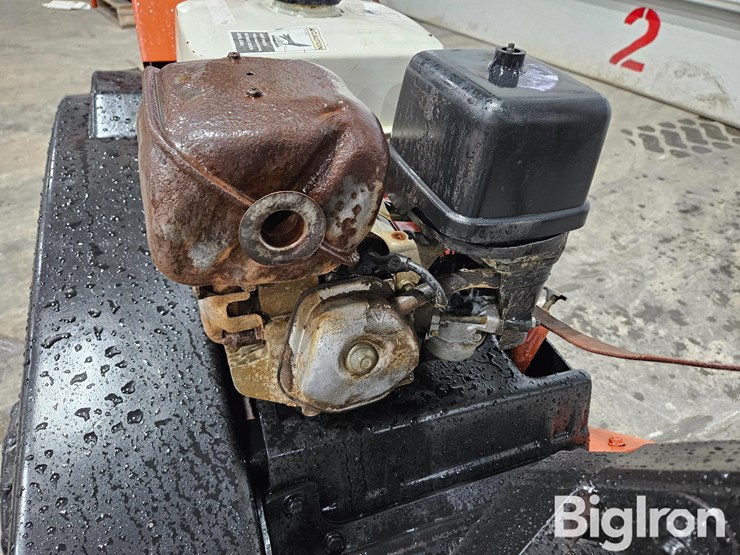 ditch-witch-1230h-image-11