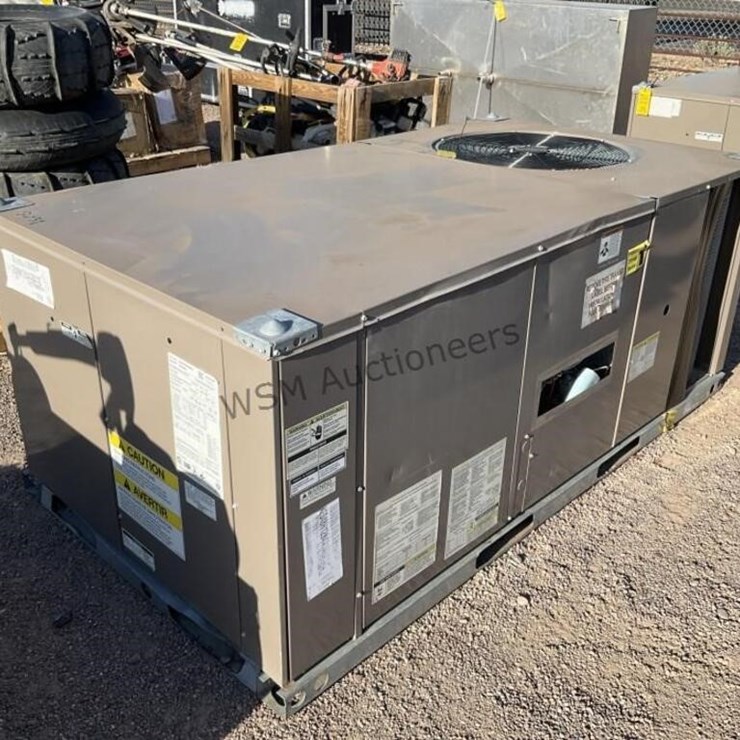 NATURAL GAS HVAC UNIT