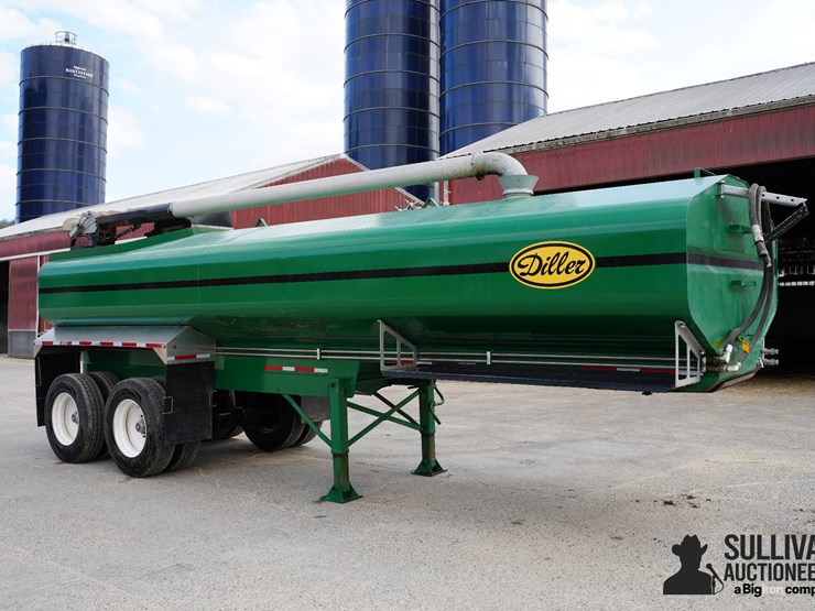 2024-diller-st-6500-27'-t/a-manure-tanker-image-3