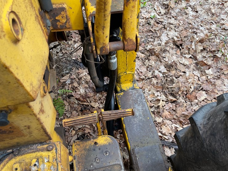 john-deere-440-image-45