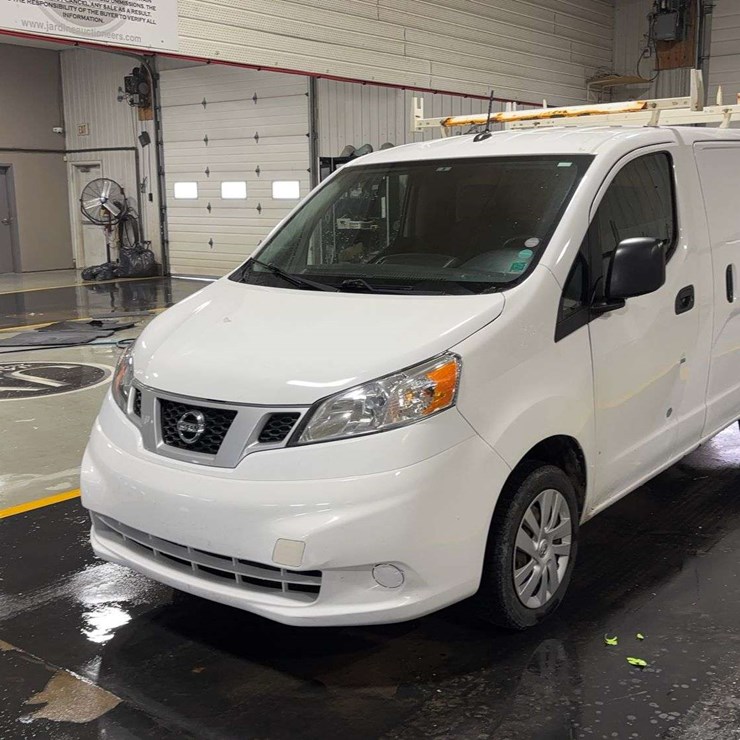 2020 NISSAN NV200