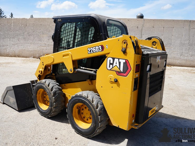 2023-caterpillar-226d3-image-7