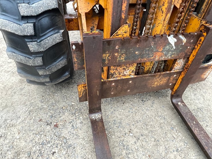 #406-•-case-585d-construction-king-forklift-(appleton,-wi)-image-10