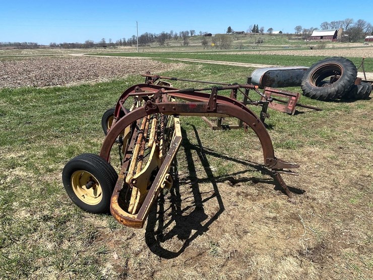 #6089-•-new-holland-hay-rake-(omro,-wi)-image-4