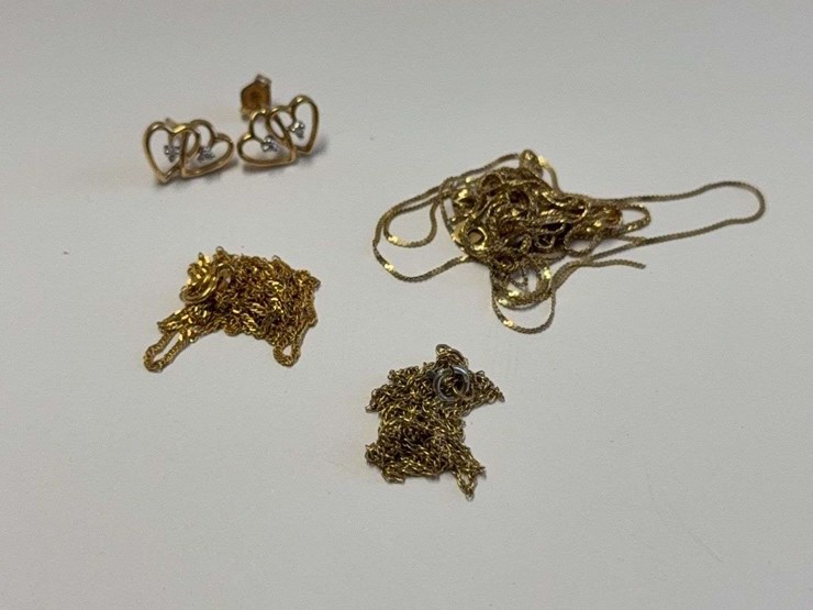5.7-grams-of-14kt-gold-image-1