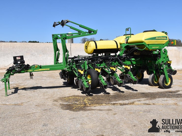 2014-john-deere-1775nt-image-1
