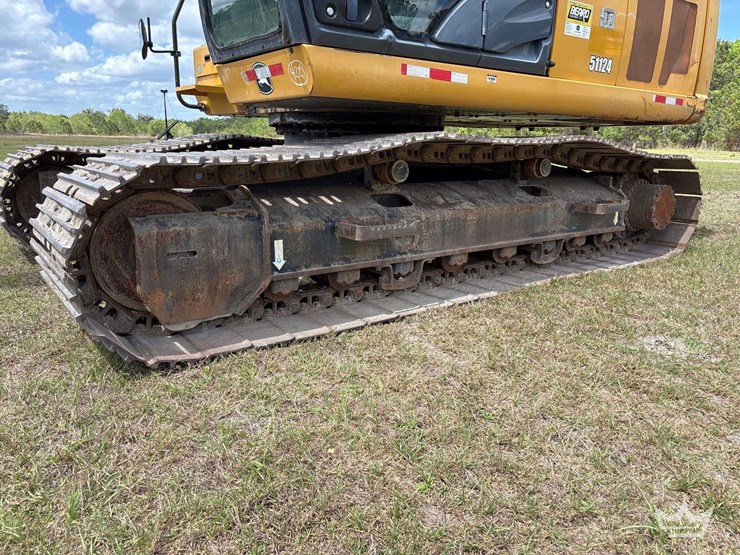 2019-deere-210g-image-37