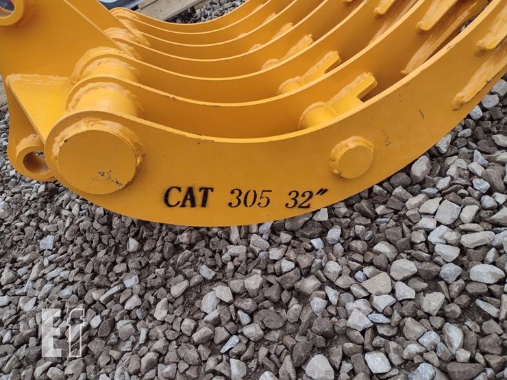 caterpillar-305-image-3