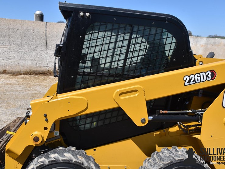 2025-caterpillar-226d3-image-12