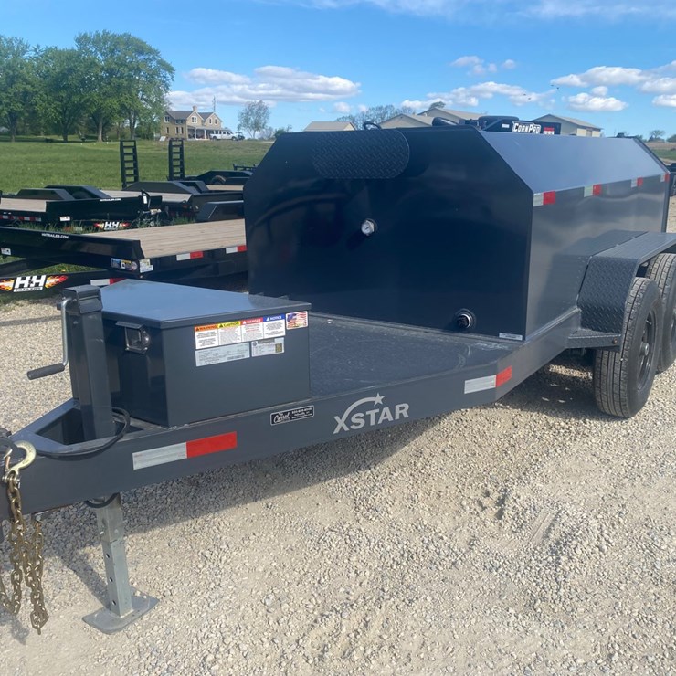 #350 • 2026 X-Star 990-Gallon Fuel Trailer (Has Certificate of Origin) (Helenville, WI)