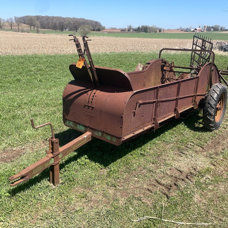 JOHN DEERE H