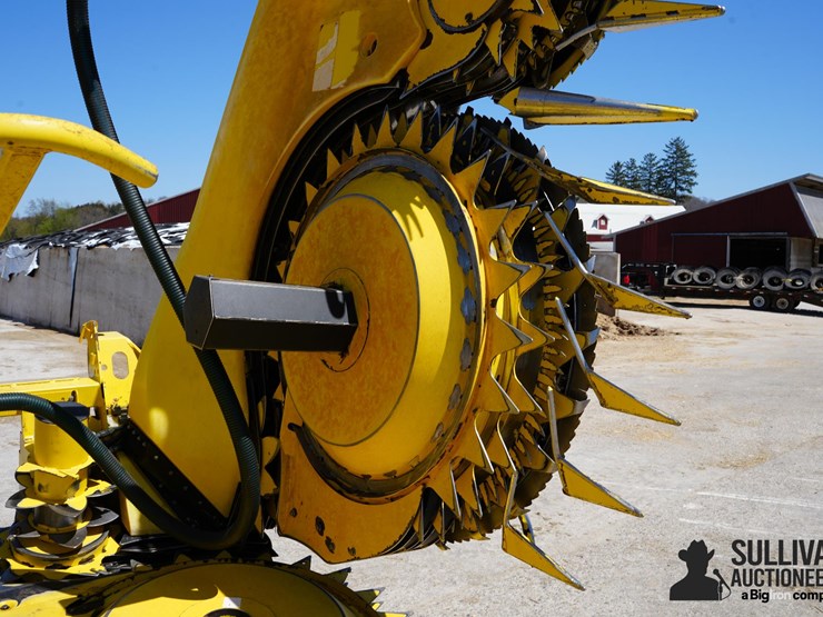 2018-john-deere-770-image-15