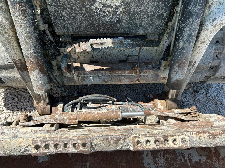 2021-bobcat-t66-image-10